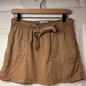Cynthia Rowley Khaki Colored Cargo Short Skirt Women’s   Size Medium